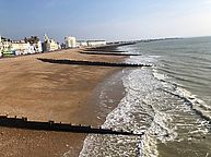 THE BRITISH SHOP unterwegs in East Sussex: Strand und Promenade von Eastbourne