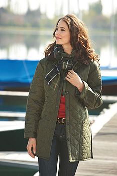 Vom Beet ins Büro: Cottagecore zum Anziehen Vom Beet ins Büro: Cottagecore zum Anziehen