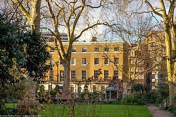 Connaught Village in London – ein verstecktes Juwel Connaught Village in London – ein verstecktes Juwel