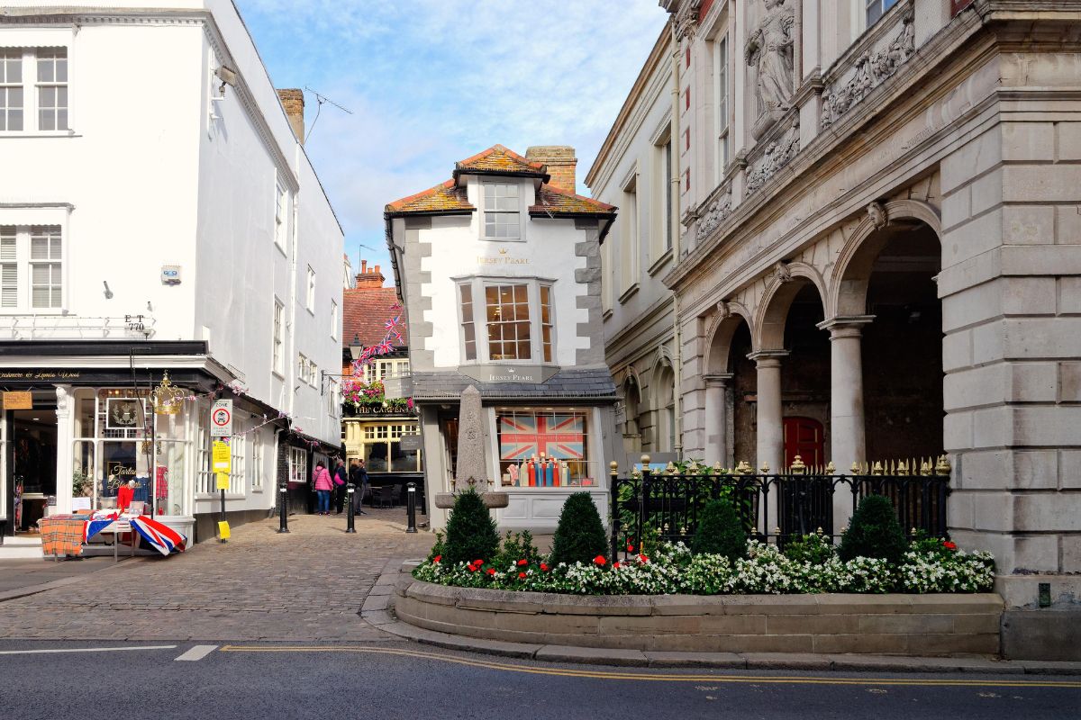 Das schiefe Haus von Windsor